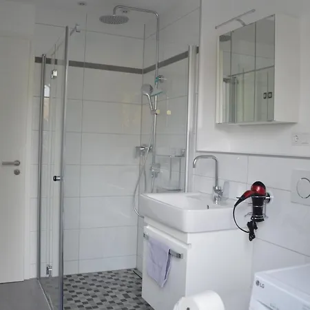Daire Ferienwohnung Amrelion I *